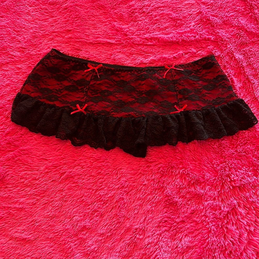 Sexy thong with attached skirt